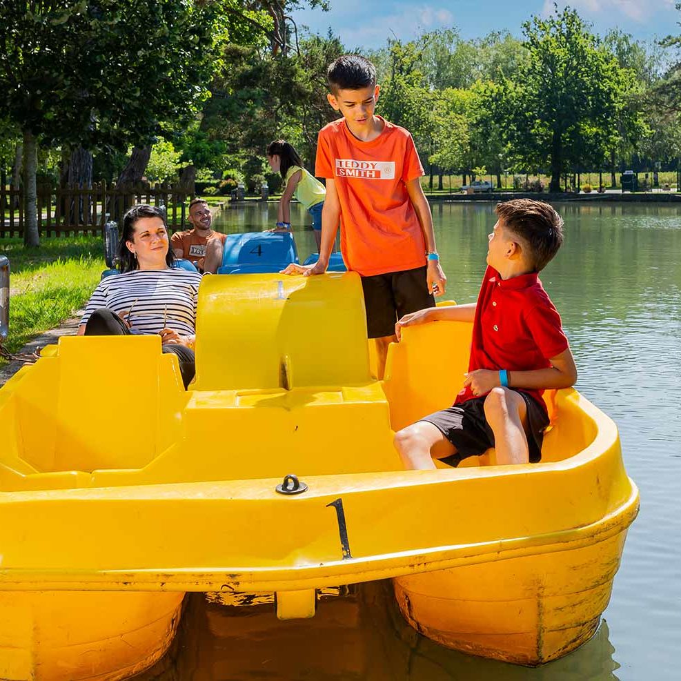 pedalos